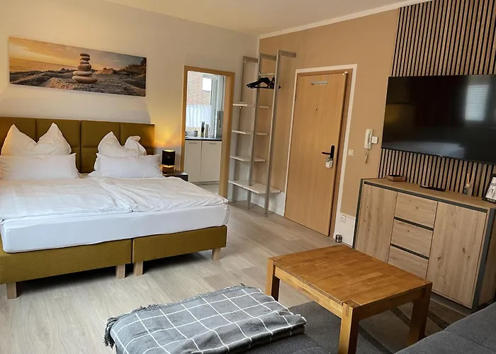 Tus-Fewo#04 - Serviced & Executive Apartments